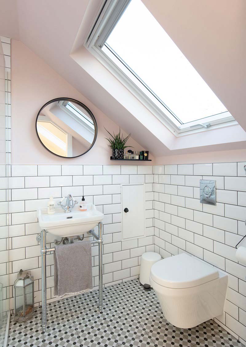 Với căn hộ chung cư, không gian nhà vệ sinh rất hạn chế. Tuy nhiên, với chúng tôi, điều đó không còn là vấn đề. Chúng tôi cam kết sẽ thiết kế nhà vệ sinh siêu đẹp và tối ưu hóa diện tích. Hãy để chúng tôi giúp bạn tạo ra một không gian tiện nghi và thoải mái nhất trong căn hộ của bạn.